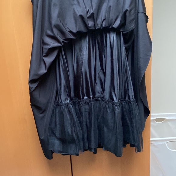 Stunning gown/dress by Eliza J. Worn once, like new! - Picture 4 of 5